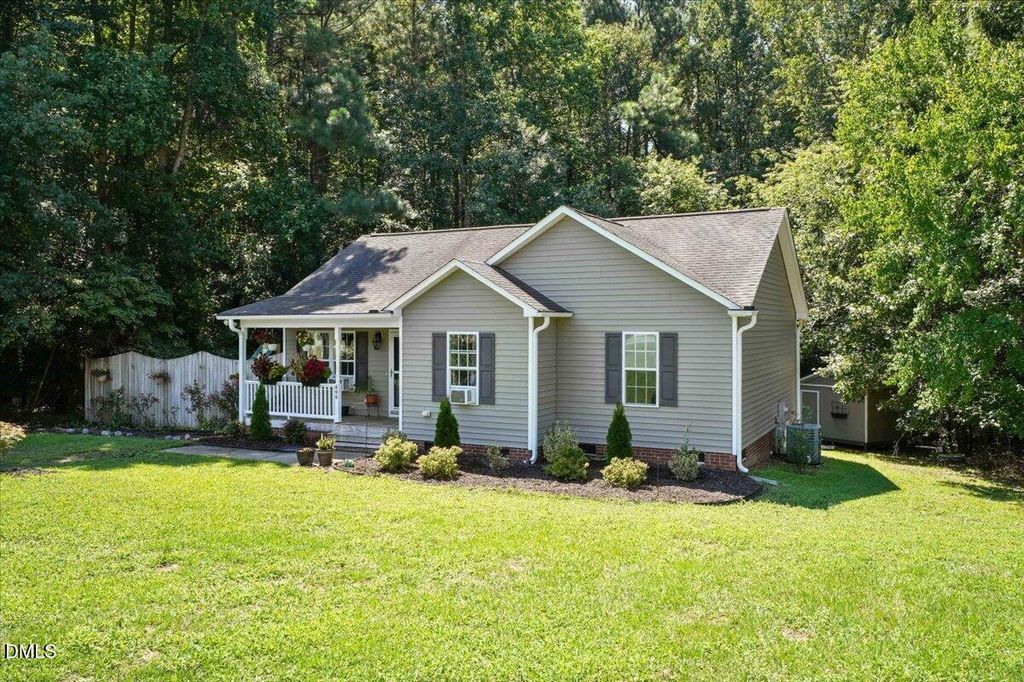 600 Lockwood Drive, Clayton, NC 27527