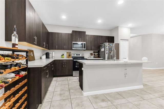 13361 SW 274th Ter, Homestead, FL 33032