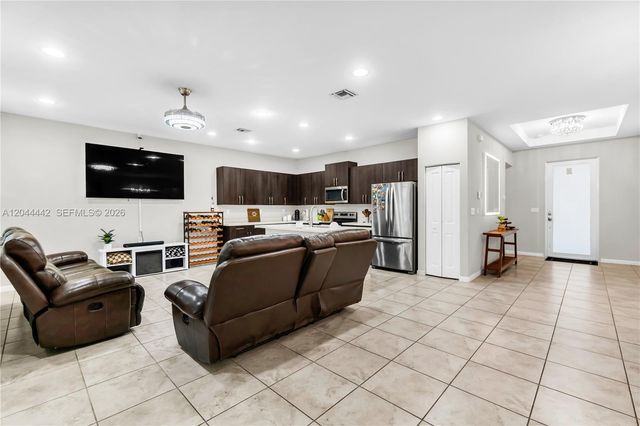 13361 SW 274th Ter, Homestead, FL 33032