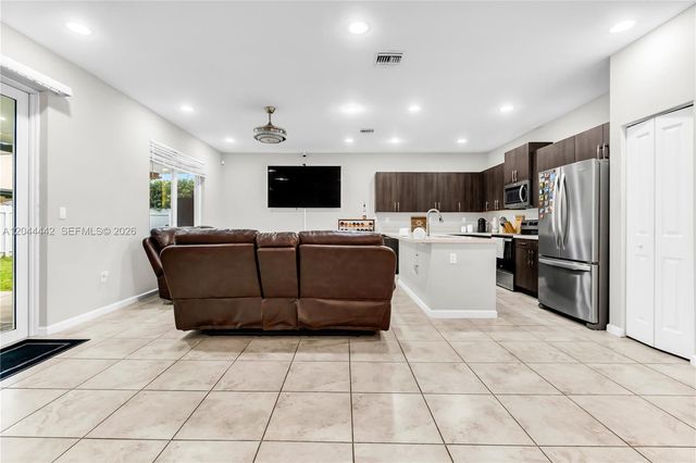 13361 SW 274th Ter, Homestead, FL 33032