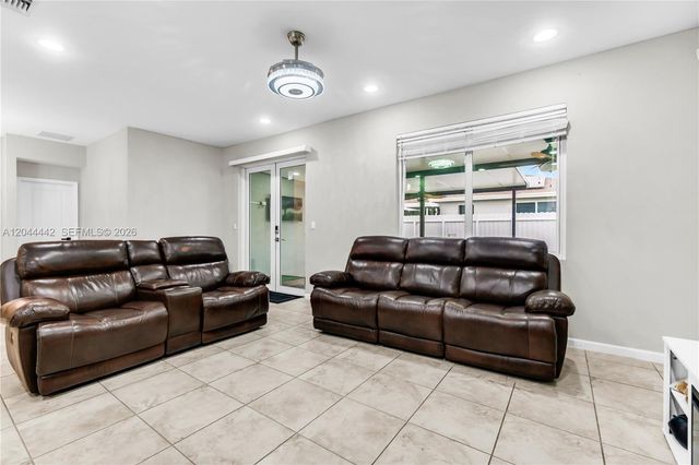 13361 SW 274th Ter, Homestead, FL 33032