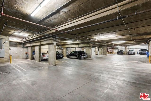 751 N Fairfax Avenue 2, Los Angeles, CA 90046