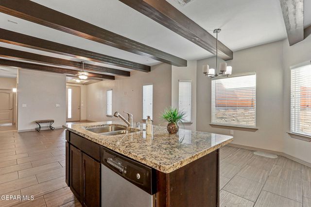 11621 GREAT ABACO Court, El Paso, TX 79935