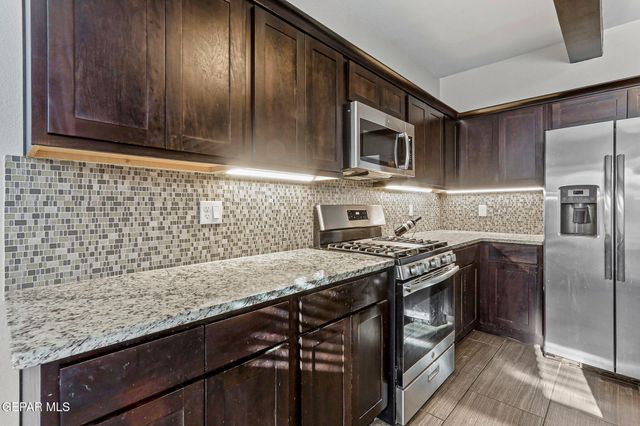 11621 GREAT ABACO Court, El Paso, TX 79935