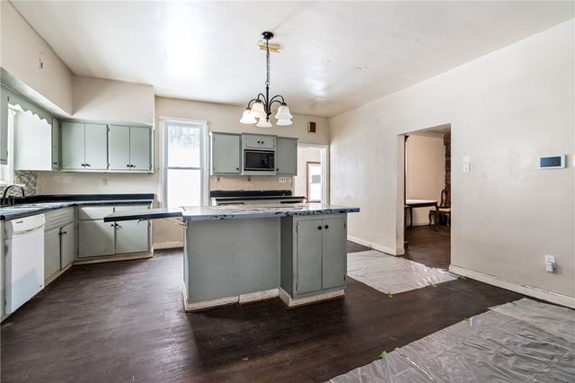 1035 Route 130, Hempfield Twp, PA 15601