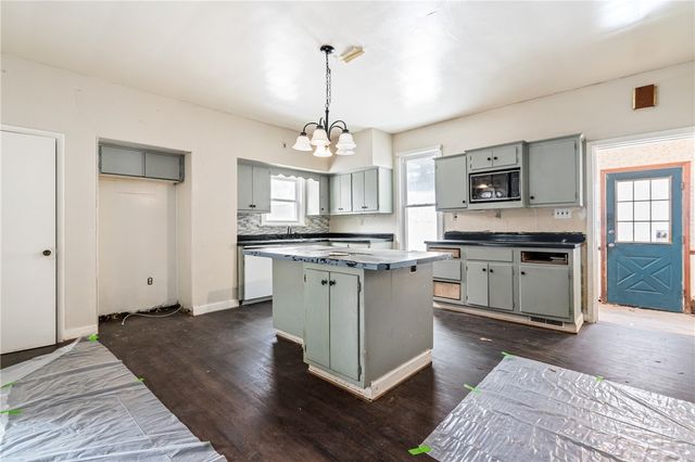 1035 Route 130, Hempfield Twp, PA 15601