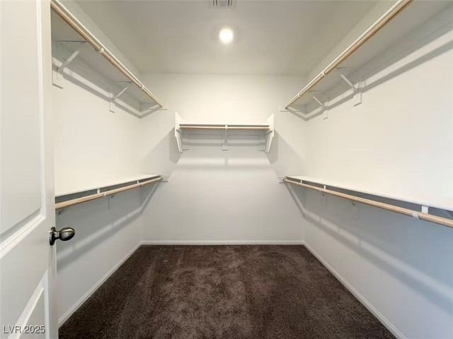 5975 Lindenberry Walk Street, Las Vegas, NV 89113