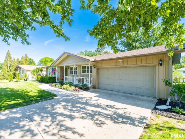 1316 W LAKE Avenue, Peoria, IL 61614
