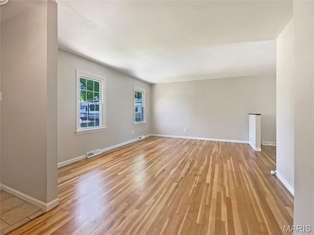 313 Pralle Lane, St Charles, MO 63303