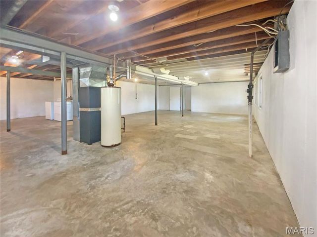 313 Pralle Lane, St Charles, MO 63303