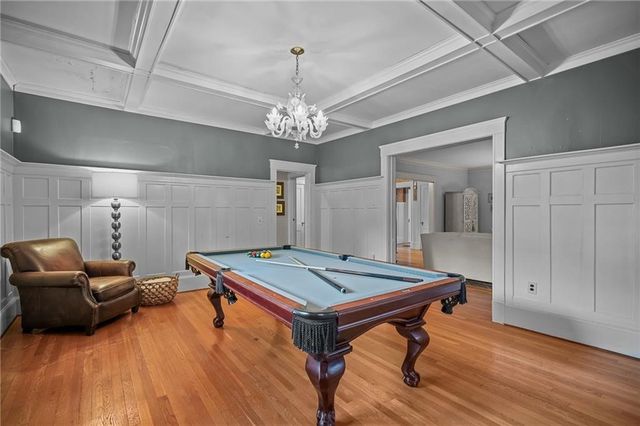 54 Highland Avenue, Warwick, RI 02886