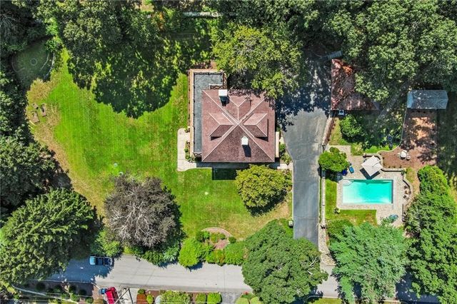 54 Highland Avenue, Warwick, RI 02886