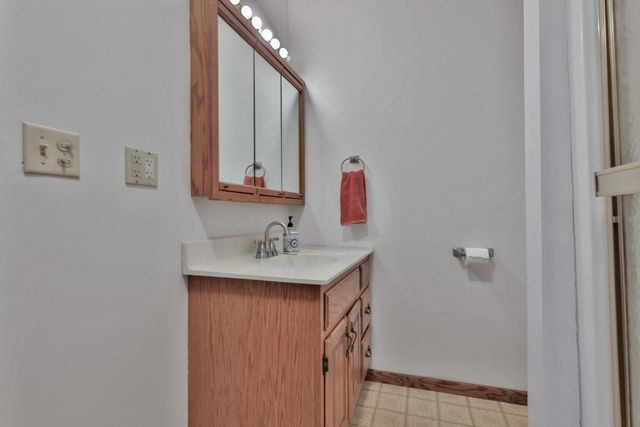 1952 Mckinley Street NE, Minneapolis, MN 55418