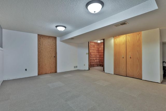 1952 Mckinley Street NE, Minneapolis, MN 55418