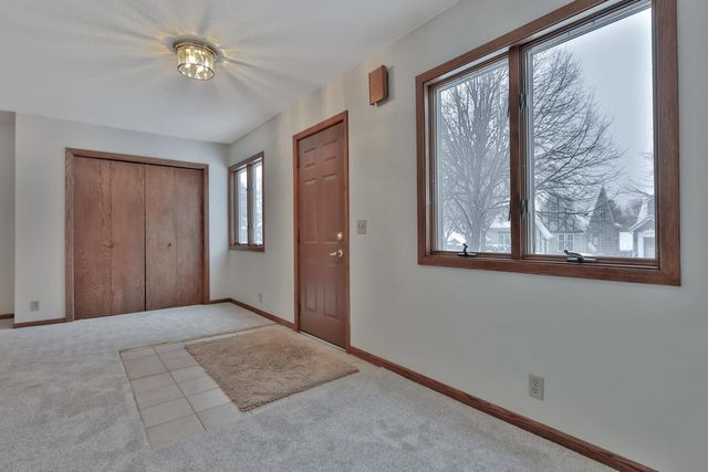 1952 Mckinley Street NE, Minneapolis, MN 55418