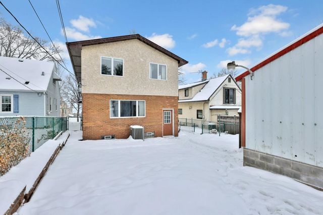 1952 Mckinley Street NE, Minneapolis, MN 55418