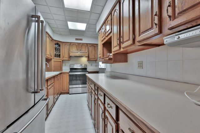 1952 Mckinley Street NE, Minneapolis, MN 55418