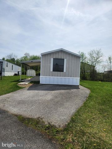 370 PEGRAM ST, Gettysburg, PA 17325