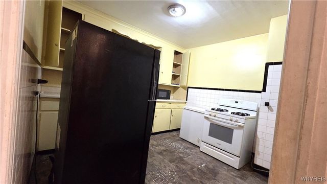 148 Rounds Avenue, Buffalo, NY 14215