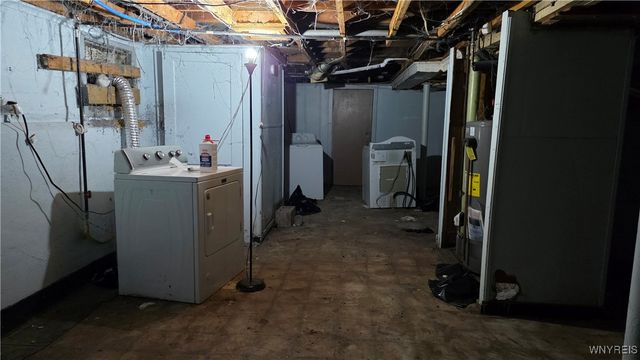 148 Rounds Avenue, Buffalo, NY 14215