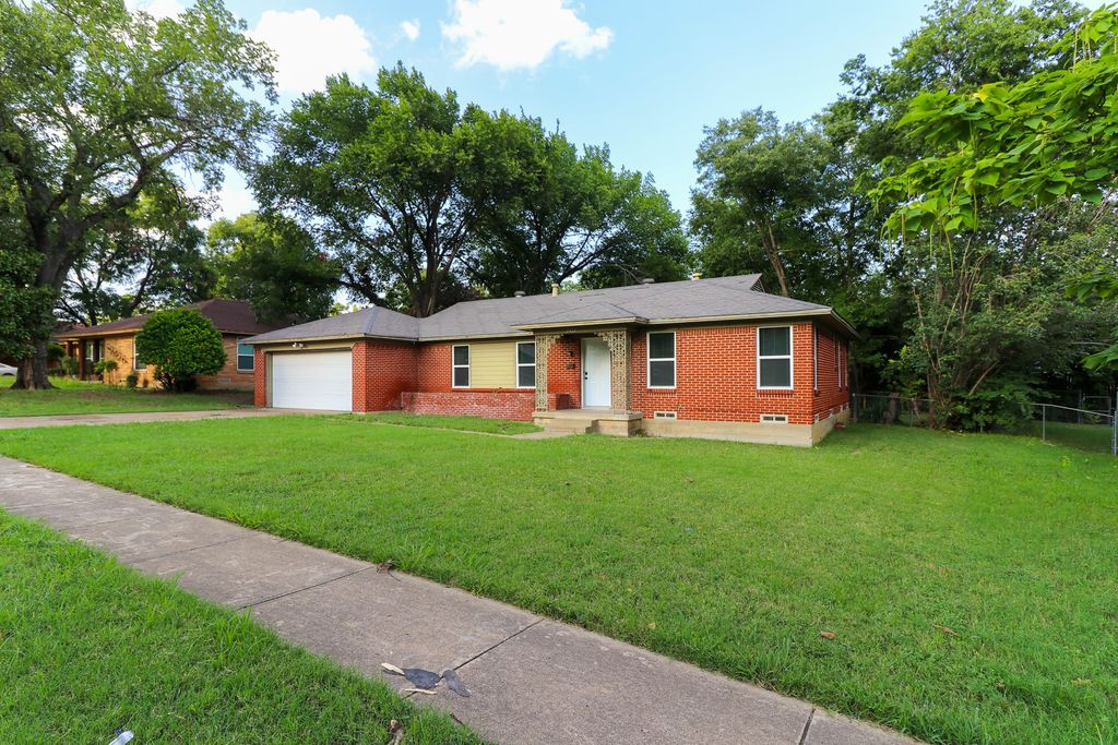 2420 E Kiest Boulevard, Dallas, TX 75216