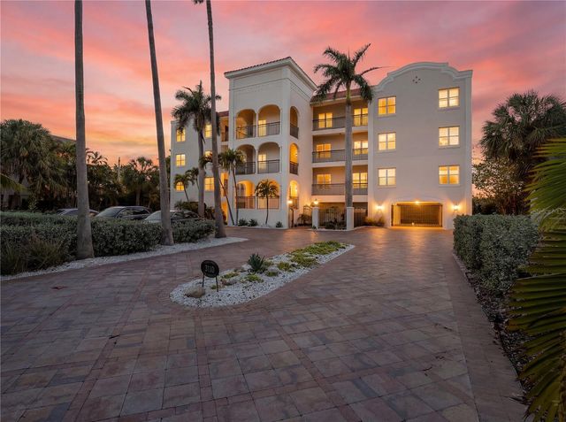 3110 1ST STREET W 101, St Pete Beach, FL 33706