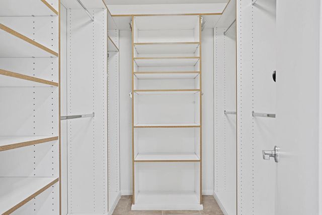 407 N Orchid Tree Lane, Palm Springs, CA 92262