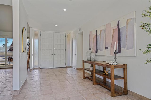 407 N Orchid Tree Lane, Palm Springs, CA 92262