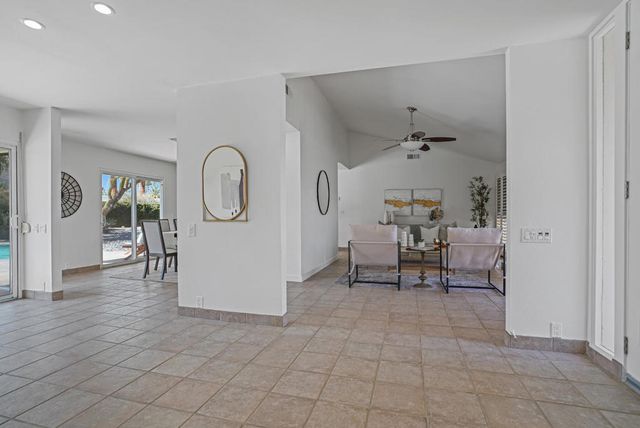 407 N Orchid Tree Lane, Palm Springs, CA 92262