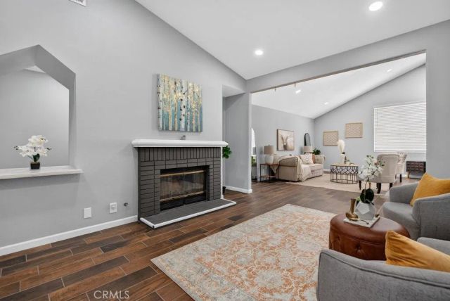 39747 Old Carriage, Murrieta, CA 92563