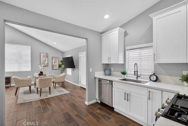 39747 Old Carriage, Murrieta, CA 92563