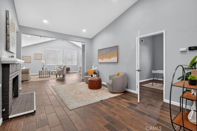 39747 Old Carriage, Murrieta, CA 92563