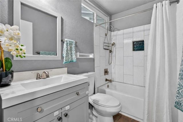 39747 Old Carriage, Murrieta, CA 92563