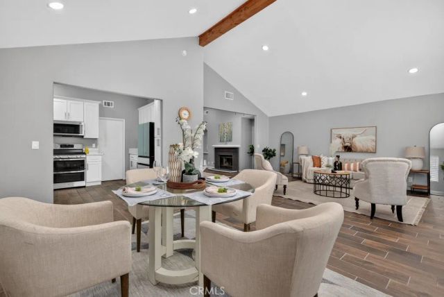 39747 Old Carriage, Murrieta, CA 92563