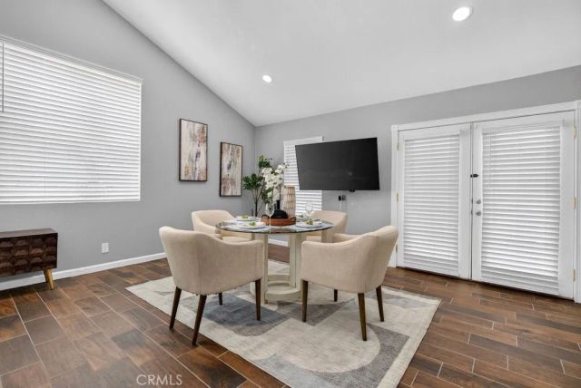 39747 Old Carriage, Murrieta, CA 92563