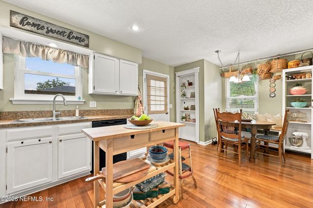 5248 TILTING OAKS Court W, Jacksonville, FL 32258