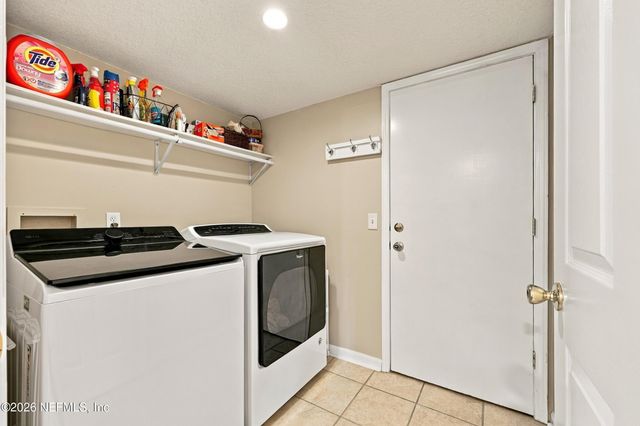 5248 TILTING OAKS Court W, Jacksonville, FL 32258