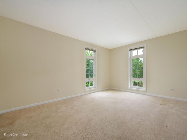 7071 W TOUHY Avenue 408, Niles, IL 60714