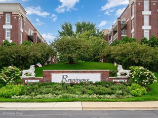 7071 W TOUHY Avenue 408, Niles, IL 60714