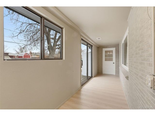 130 S 14th Ave Dr, Brighton, CO 80601