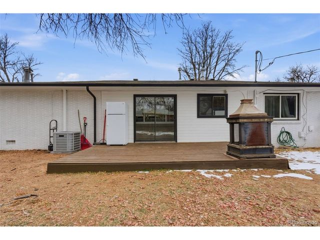 130 S 14th Ave Dr, Brighton, CO 80601