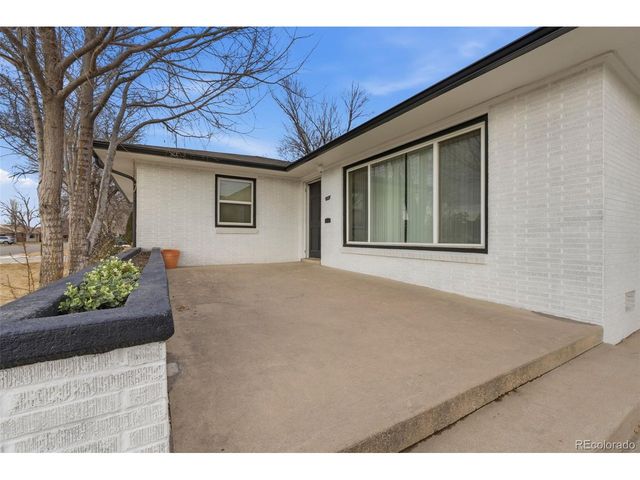 130 S 14th Ave Dr, Brighton, CO 80601