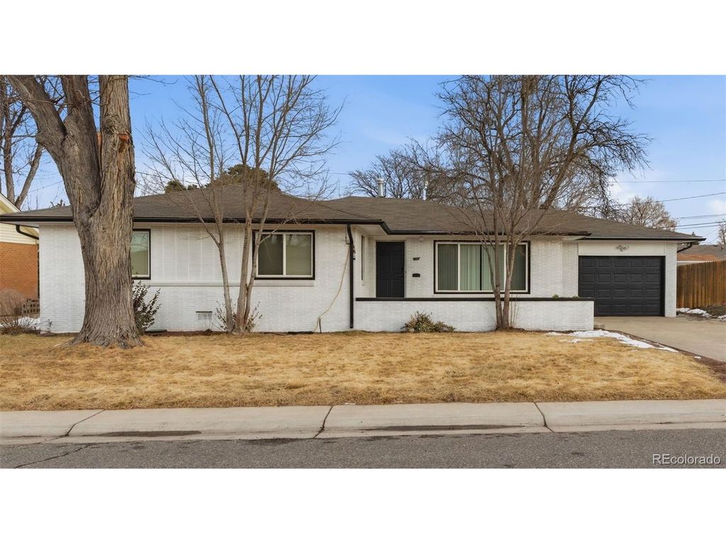 130 S 14th Ave Dr, Brighton, CO 80601