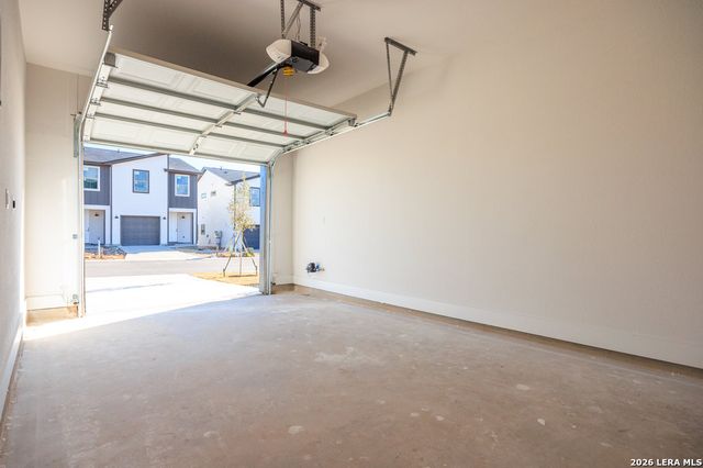 3362 Northwestern Dr, San Antonio, TX 78238