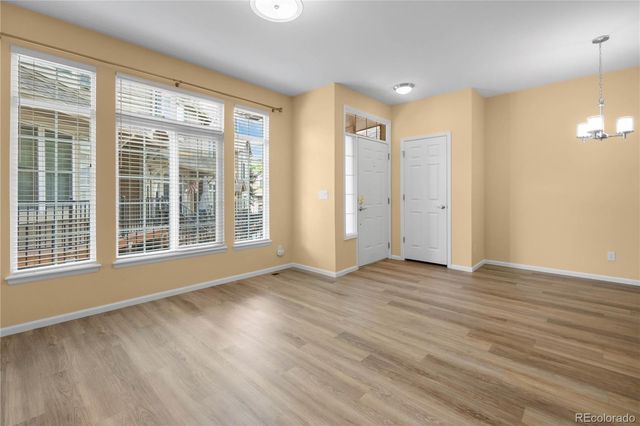 5555 E Briarwood Avenue 2302, Centennial, CO 80122