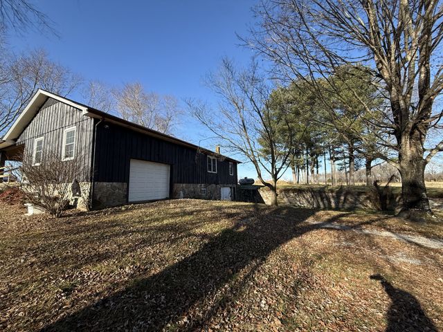 10910 Shelbyville Rd, Morrison, TN 37357