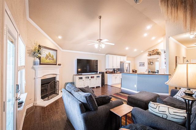 600 Fossil Wood Drive, Saginaw, TX 76179