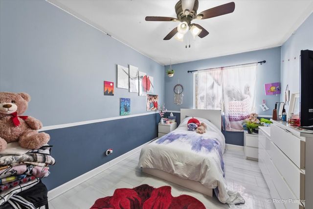 1182 Concord Drive, Elgin, IL 60120