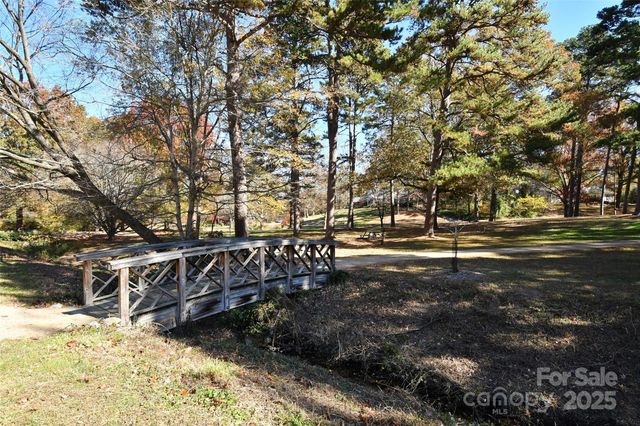 806 N Craige Street, Salisbury, NC 28144