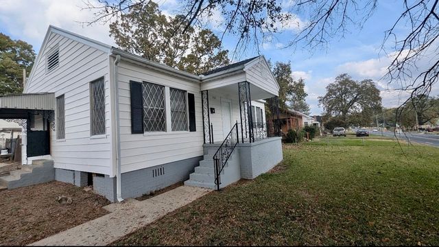 3528 Lakeshore Drive, Shreveport, LA 71109
